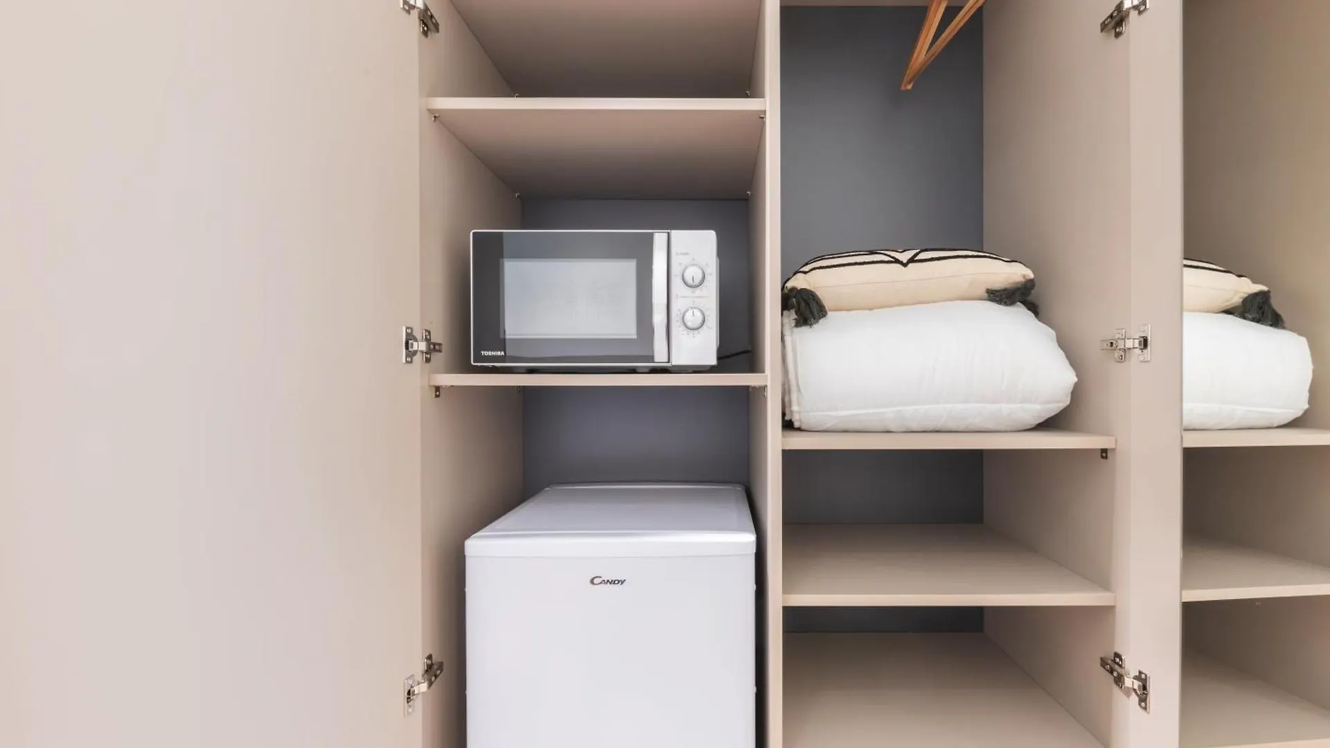 Well-Located Campus Rooms Near City Park Milan
