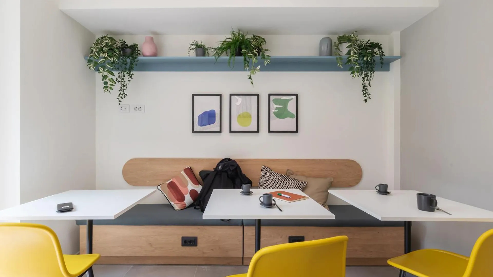 Well-Located Campus Rooms Near City Park Milan 0*,